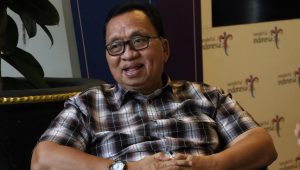 Bupati Minahasa Robby Dondokambey