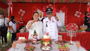 HUT RI Ke-80 Pemdes Kayuwatu Tumpah Ruah di Lapangan Kinakas